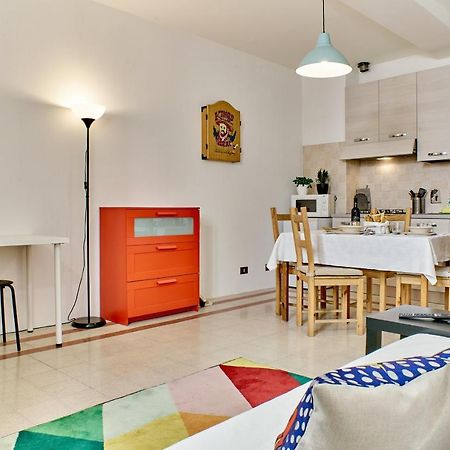 Apartmán Colorato E Vivace Bilocale Lucca Exteriér fotografie